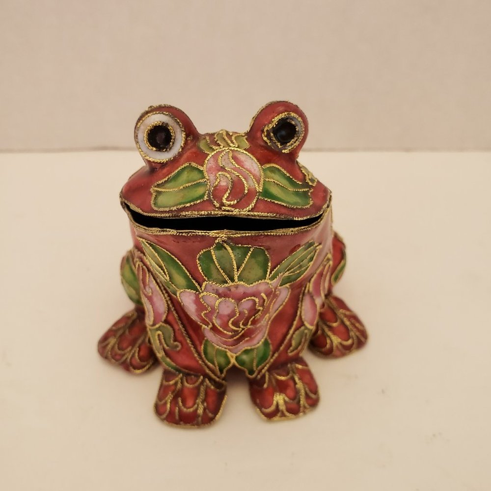 Victorian Treasures Frog Toad Figurine Decor